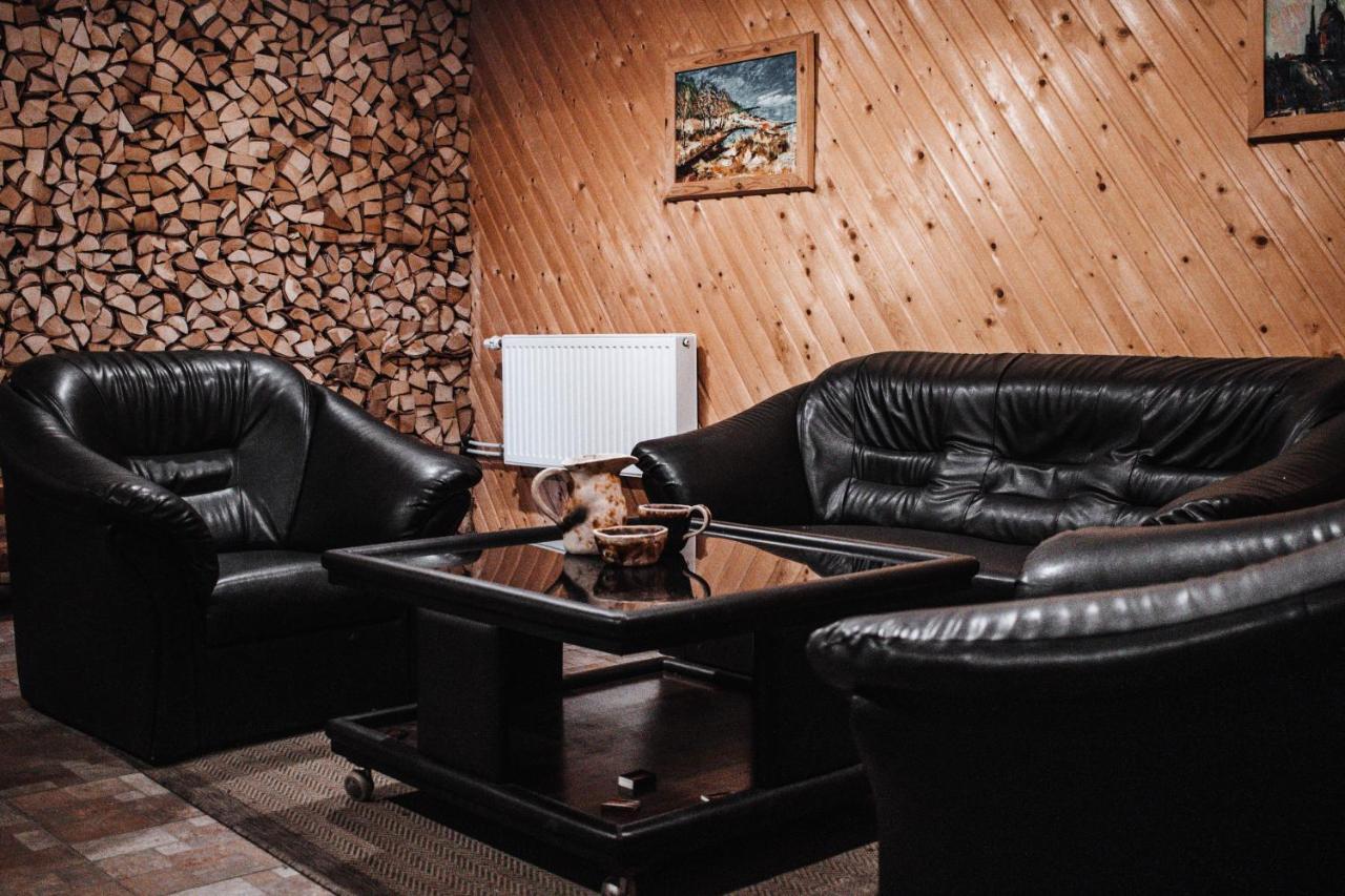Rabbit Hotel Raiskums Ngoại thất bức ảnh