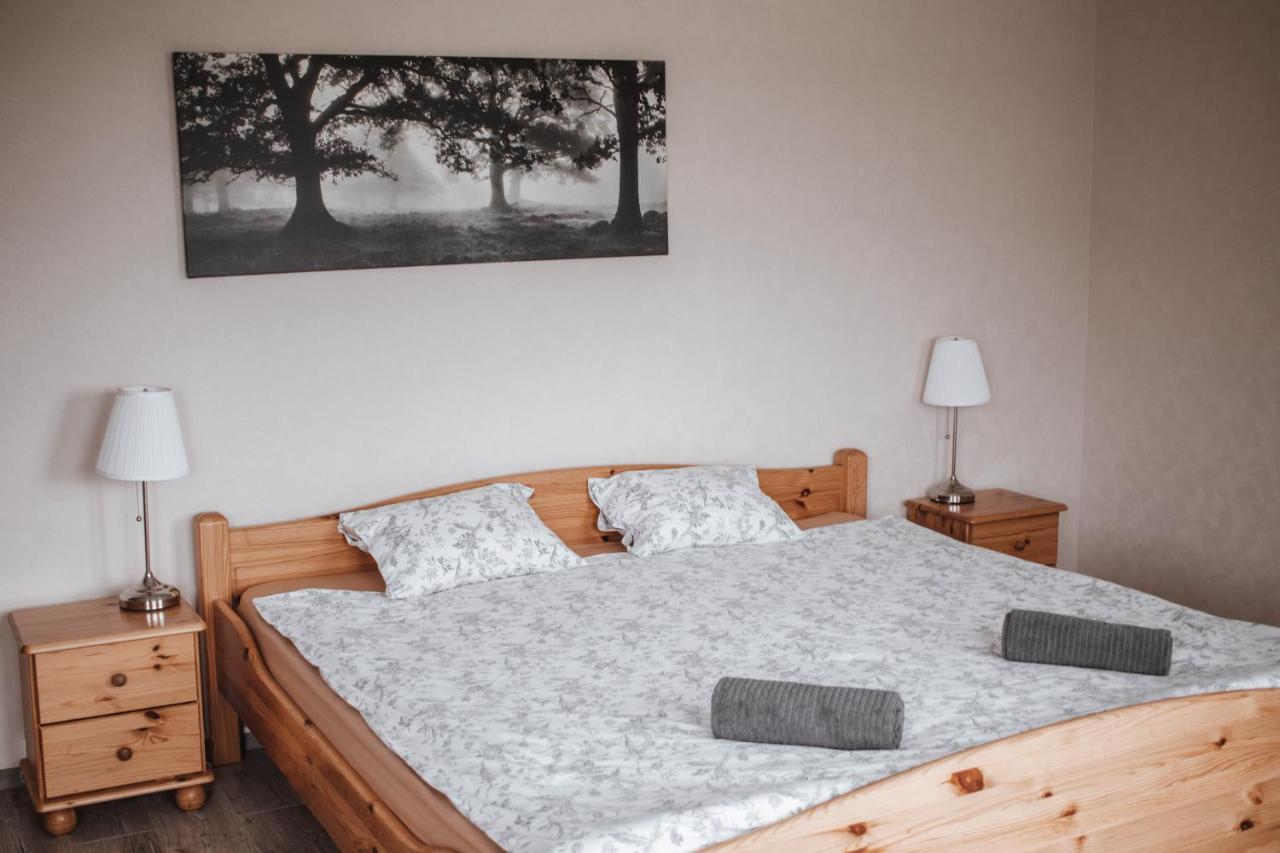 Rabbit Hotel Raiskums Ngoại thất bức ảnh