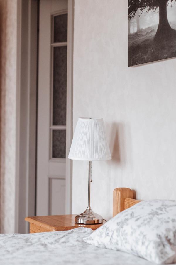Rabbit Hotel Raiskums Ngoại thất bức ảnh