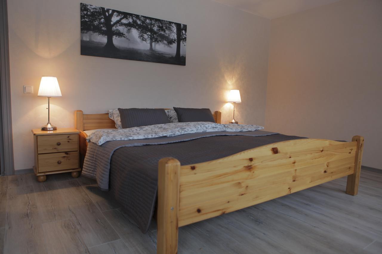 Rabbit Hotel Raiskums Ngoại thất bức ảnh