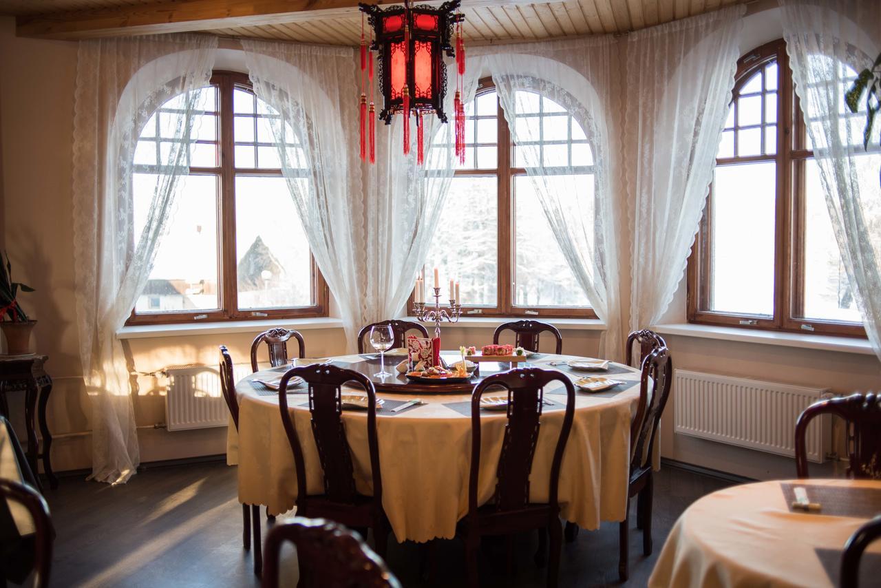 Rabbit Hotel Raiskums Ngoại thất bức ảnh